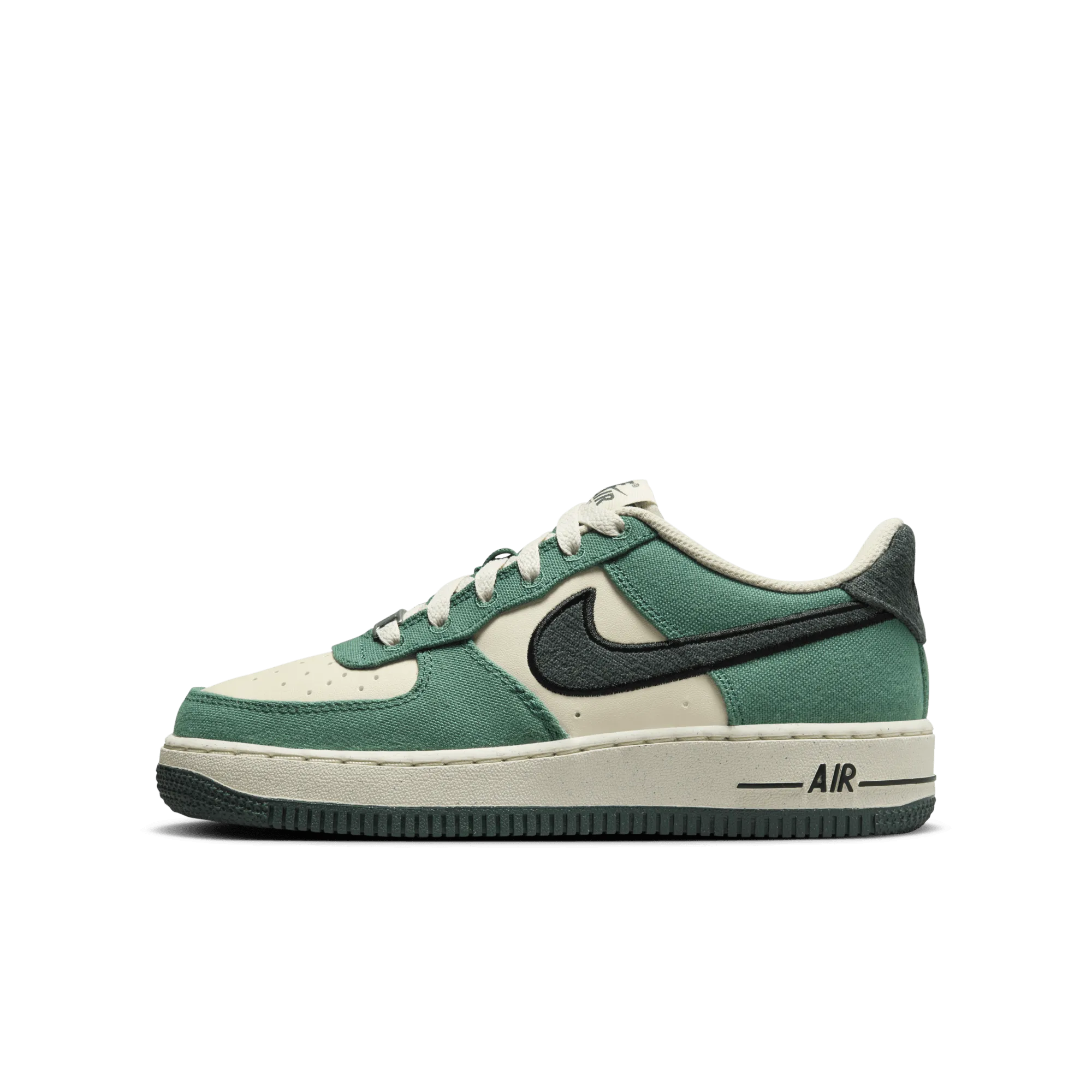 Air Force 1 LV8 3 (GS)