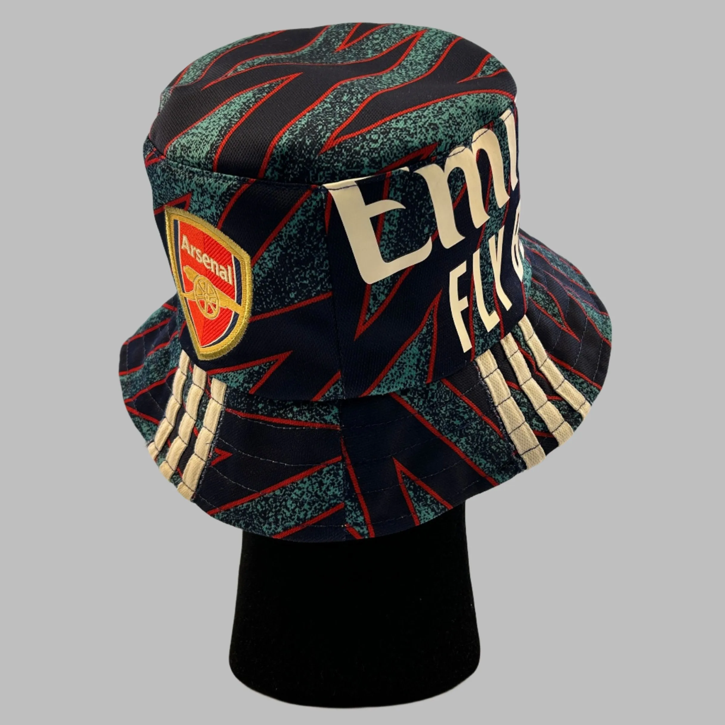 Arsenal 2021/2022 Upcycled Third Shirt Reversible Bucket Hat