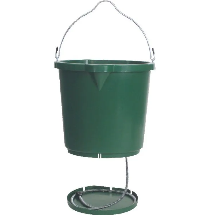 Farm Innovators 5-Gallon Heated Flat-Back Bucket #FB-120