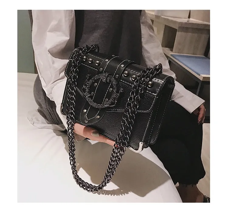 Fashion Leather Rivet Lock Square Bag