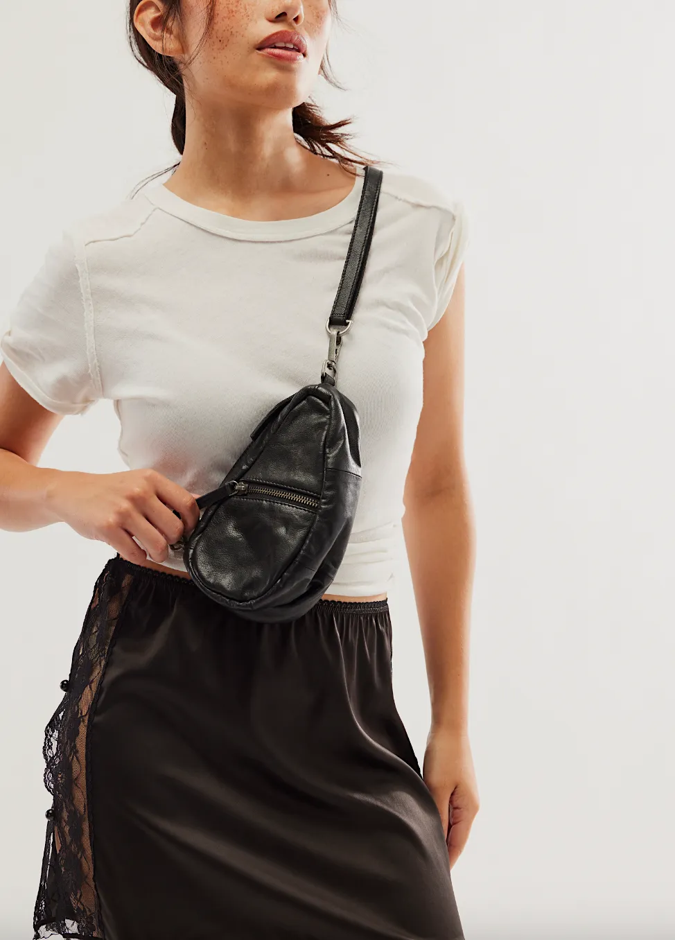 fp coffee date crossbody