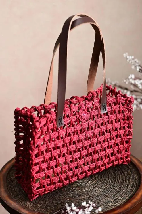 Handmade Sabai Grass Mesh Bag - Large (Surkhi)